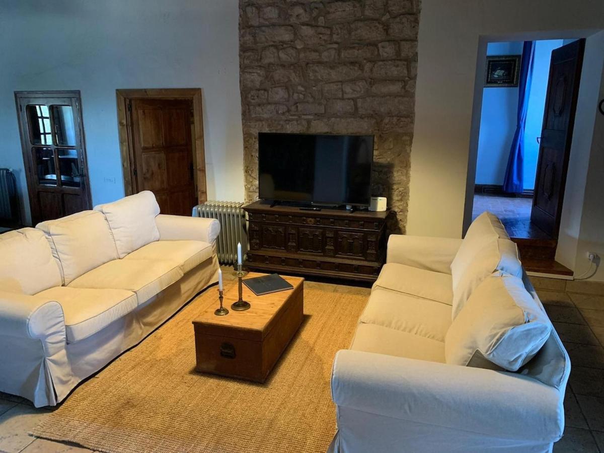 Masia Cal Millas - Turisme Rural Castellfullit de Riubregos Экстерьер фото