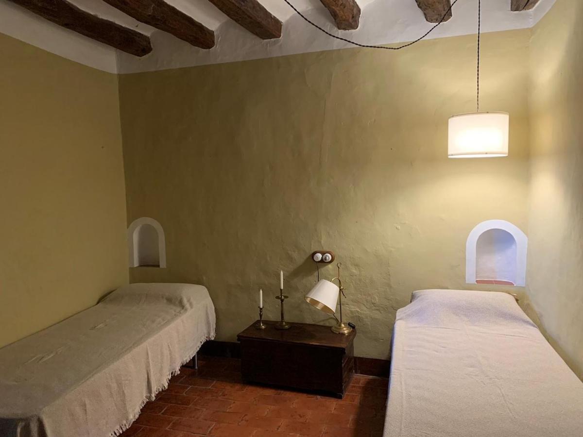 Masia Cal Millas - Turisme Rural Castellfullit de Riubregos Экстерьер фото