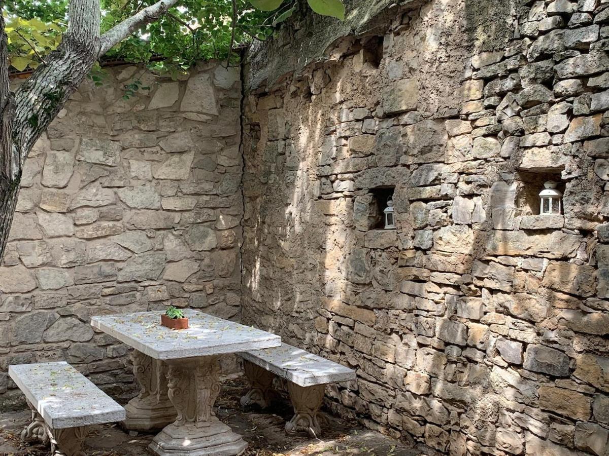 Masia Cal Millas - Turisme Rural Castellfullit de Riubregos Экстерьер фото